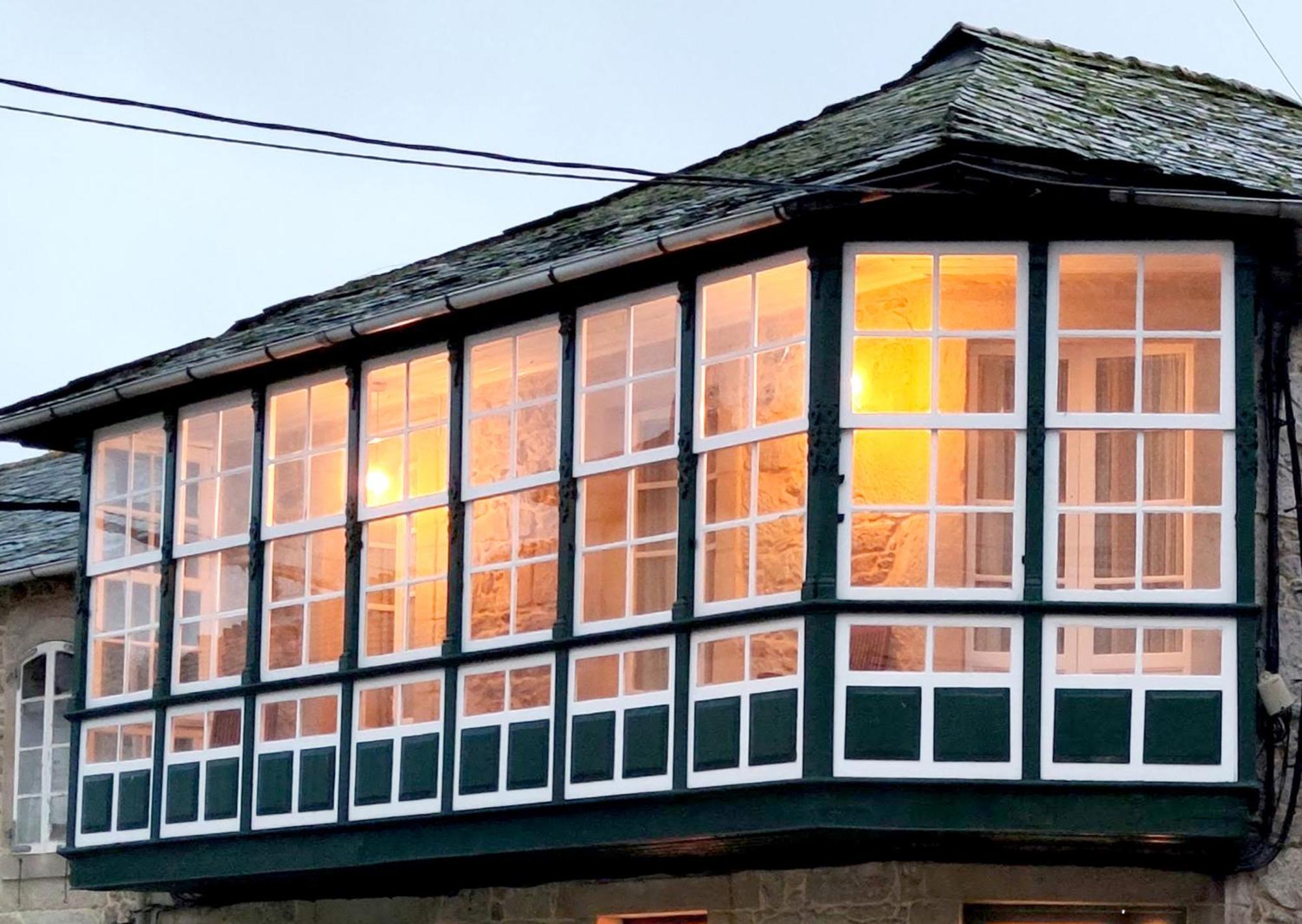 Apartmán Piso Centrico Amplio, Luminoso, En Casa De Piedra Guitiriz Exteriér fotografie